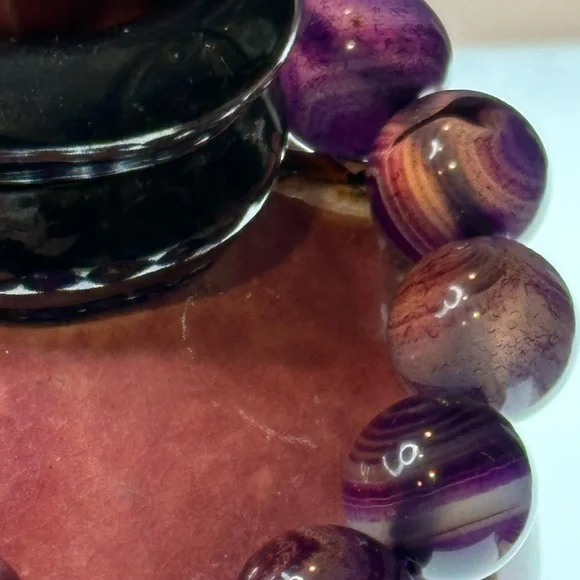 Purple Banded Agate 14mm Size 6.5 - Picture 3 of 4